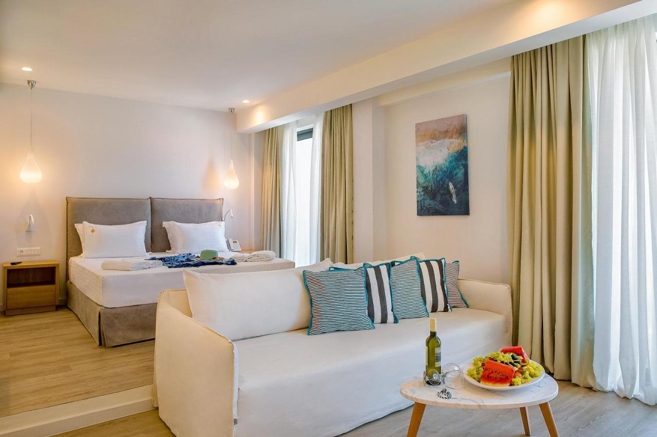 קארלובאסי Samian Mare Hotel, Suites & Spa מראה חיצוני תמונה